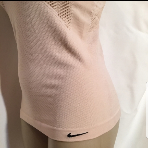 Nike Racerback - Picture 3 of 4